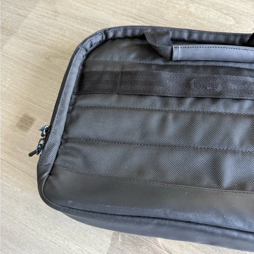 Dell Professional Black Laptop Bag